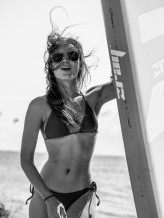 Majk_Shots Surf Girl