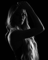 Jtrsphoto Not trying to be seen, just impossible to ignore

mod. Magdalena Krasoń