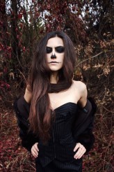 Elly Kraków, Poland
Model: Eleonora Borodina
Processed by Contagious Reverie
Inspired by Halloween Ploy...
