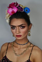 Kokobrysia                             Makijaż stylizowany na Fridę Kahlo!            