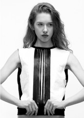 aniessdesign COLOR IMPRESSION
black&white
photographer: Krystian Szczęsny
model: Izabela Kobus
make-up&hair: Paula Celińska