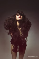 Elly Photographer: Norman Lenda
Model, makeup: Dante Heks