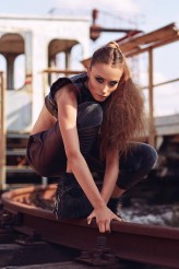 Gaya_Stylist Publikacja w Elegant Magazine

Projektant: Didaldi

Hair and make up: Katarzyna Łygońska

Model: Natalia Pacholec