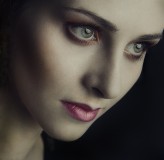 alicja-k Fotograf i retusz: Caradel Neil
Modelka: Kamila 
Make up: Alicja Kozubska make up lusiakowy 