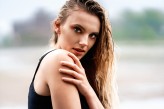 mkotar Modelka:
https://www.instagram.com/daria_szwaba/

MUA:
http://www.instagram.com/jarmoszewska