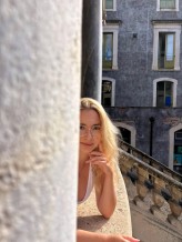 glowllly                             #portret #sesjazdjęciowa #sycylia #outdoor            