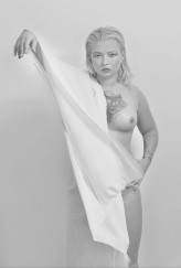 Photoisart https://andrzejdzwonnik.pl/nagosc-nie-bojmy-sie-tej-nagosci/