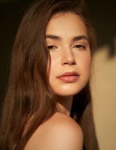 AniaMurias photo: Aga Kondas
model: Anastasia Revenko
make-up: Anna Murias
