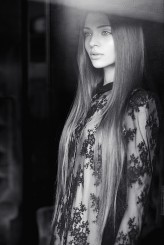 kkotkiewicz Model- Magda Zalejska
Mua and Hair- Sharon Lumsden
Hair- Jenn Mtchieson 
Dress Alexander McQueen
