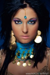 panna_zalotka Propozycja makijażu "Bollywood" wykonanego na eliminacje do 16. Polskich Mistrzostw Makijażu 2013.
Fotograf: www.marcinmentel.pl