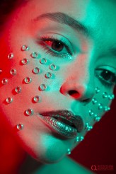 bonitaa Make Up: Karolina Hudziak
Fot: Ewelina Słowińska
Szkoła Wizażu i Stylizacji Artystyczna Alternatywa