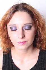 Lady_JI                             "violet smoky eyes" wersja z zamkniętymi oczami            