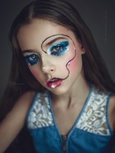 Karolina-makeup Modelka: Paulina Ciupak
Foto: Krzysztof Śliwak/ Plums Photography