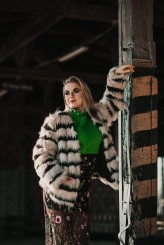 adriannasurowik_stylistka                             Modelka Justyna Stefańska 
Ubrania: Retro Szafa Olsztyn            