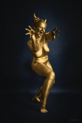 Vald Modelka: Firley Puck

Gold bodypainting