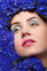 Natalia_Listkowska                             "Flowers"
Modelka: Patrycja Pijanka
Make up: Natalia Liskowska
Key Make up: Klaudia Utnicka
Fotograf. Mirosław Greluk

Publikacja w "Make up trendy" nr 3/2014            
