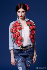 sylwia_makeup_artist Sesja inspirowana Domem Mody Dolce&Gabbana

Studio: Artystyczna Alternatywa
Fot. Emil Kołodziej