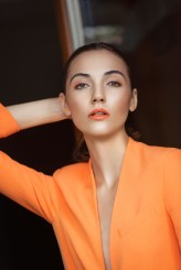 ladnie_pieknie                             model: Anastasiia
mua: Oliwia Sadowska            