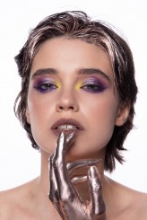 olga_deptula                             Kreatywna sesja beauty, projekt prywatny.

Mod: Alicja Krajewska
Mua: Valeria Sirenkoo            