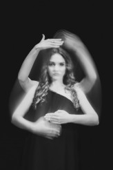 divnv Kobieca portretowa sesja zdjęciowa, na długim czasie naświetlania.
Model: Instagram @thenasttya