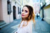 nur Mua: Mistrzyni Świata w makijażu profesjonalnym Wioletta Wypijewska
https://www.facebook.com/wiolawypijewska/
