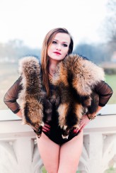 alexandran modelka: Karolina Finkowska
fot: Aleksandra Nadzieja-Wróbel 
       Eye Photography