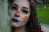 LewickaBeautyArt Halloweenowa sesja z prześliczną Zuzią :)
Modelka: Zuzanna Kondratowska
Makeup: Karolina Lewicka
