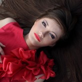 gorska 
„Red Silence”
designer/stylist: Barbara Górska 
photographer: Justyna Bajgrowicz Biegun
make up&hair: Natalia Polek 
model: Izabela Szafron
