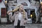 WiktoriaGruca http://take-my-style.blogspot.com/2016/03/brown-fur-street-style.html