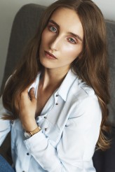 fiorof Modelka - Paulina Hoffman 

Makijaż, włosy - Agata Anioł