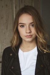 klaudia-g            