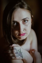 BeataJakubas Kobieta, sesja, naturalne swiatlo, akt, 
  IG :  ikona.model
https://instagram.com/ikona.model?igshid=MzRlODBiNWFlZA==