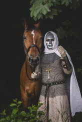 Fanzlohvonobzyldz                             Baldwin Trędowaty ...

Koń Herman wł. Monika Zastrzeżyńska-Rychwalska, Stajnia Ruda Popas

Fot:             