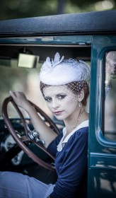 PoziomB6Fotografii Retro z oldtimerami sesja zorganizowana przez Wschodnie Projekty Fotograficzne, Modelka: Urszula Wolińska, Fot: Paweł Bąk 
