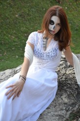 AstralCollapse White Dame - Halloween