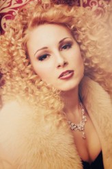 sylwia_makeup                             Futro & Biżuteria - JASMINE Syle - Anna Krywko             