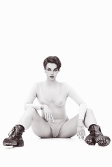 Outisbox                             @tantsuiii            