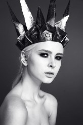 Ladne_na_oko Haunted
make-up: Kaya Karasinska
model: Olga/Orange Model Agency