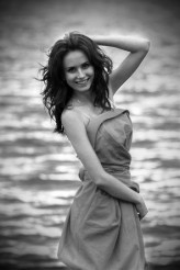 aversion Sesja nad Sławskim jeziorem!
;) 'Rozwiane włosy plącze mi wiatr...
Pierwsze zdjęcie z uśmiechem.