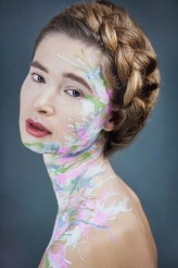 paulina_aaa Fot.: Réalité - fotografia we Wrocławiu
Make-up: Agata Korneluk - Make Up Artist, zainspirowana Alex Box i jej twórczością 