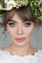 acywinska fot. Magdalena Madej
Makeup: Renata Juźwik 
Hair: Bożena Kujawa - IF studio Lublin 
Flowers: Flovernia