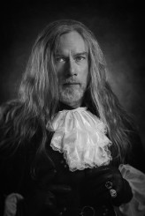 Robberto To czas uczył się przy mnie cierpliwości. A ja tylko patrzyłem, jak kolejne epoki próbują mu ulec