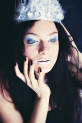 isabelo snow Queen 

modelka: Kinga Obroślak
make-up: Agnieszka Goderska