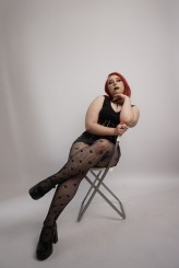 TornadoOfSouls #makeup #blueeyes #redhead #rockstyle #blackskirt #tights #sexy















3