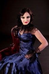 blue_roses Model: Monika Zajas
Photo: Rafał Świech
Dress: "Virginia"