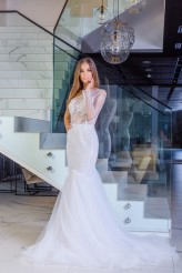 JuliaSecheniewicz                             Sesja zdjęciowa dla Miss Warszawy 2020 - Suknie Ślubne Magdalena Popiel.
fot. Krystian Olszewski            