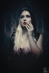 amydelion Vampire Series
Photo: Klaus Schenk / Kaschmich