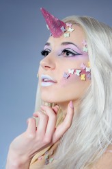 azime-make-up                             Kiedy powiesz wizażyście: &quot;Możesz zrobić makijaż jaki tylko chcesz!&quot; - tak to się kończy ;)            