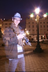 podoslonanieba Eksperymentalne zdjęcia nocne na Rynku w Krakowie.