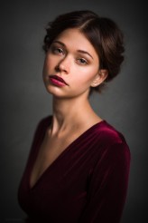 davew A Studio Portrait of Zuzanna
https://www.instagram.com/davewillemsphotography/